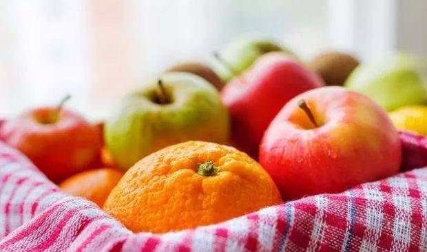 减脂餐瘦身大全下载苹果版:安馨堂3021：减肥期间多吃这5种水果，可以有效帮助身体减肥瘦身