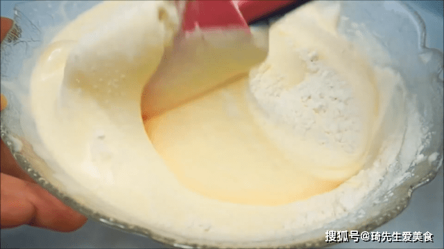 烤苹果不用黄油版
:经典法式甜点——香甜玛德莲-第6张图片-太平洋在线下载