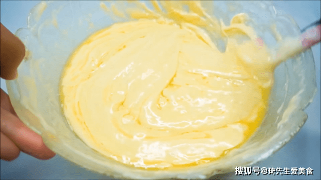 烤苹果不用黄油版
:经典法式甜点——香甜玛德莲-第11张图片-太平洋在线下载