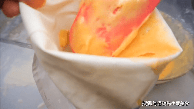 烤苹果不用黄油版
:经典法式甜点——香甜玛德莲-第19张图片-太平洋在线下载